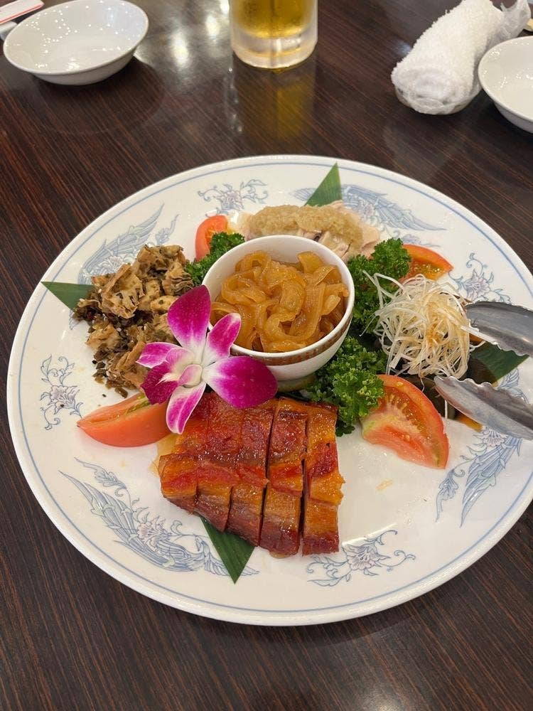 東魁樓 本館