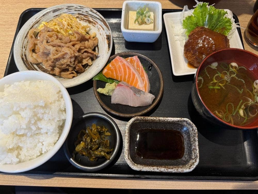 鮮魚とまぐろとおばんざい うおじゅう