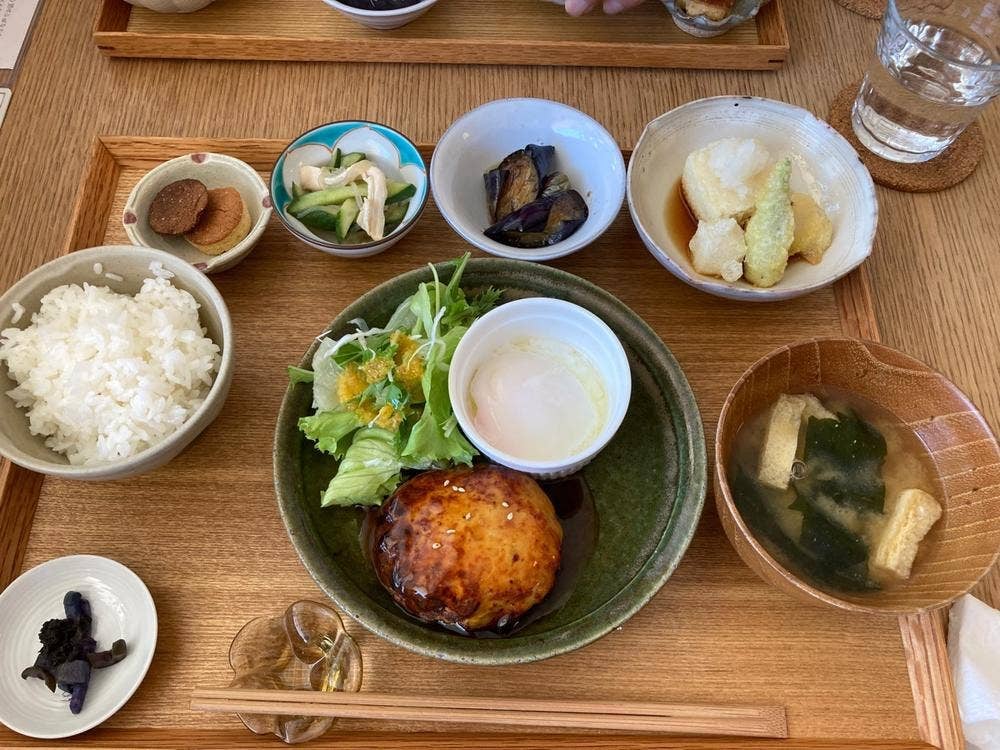 なずな食堂