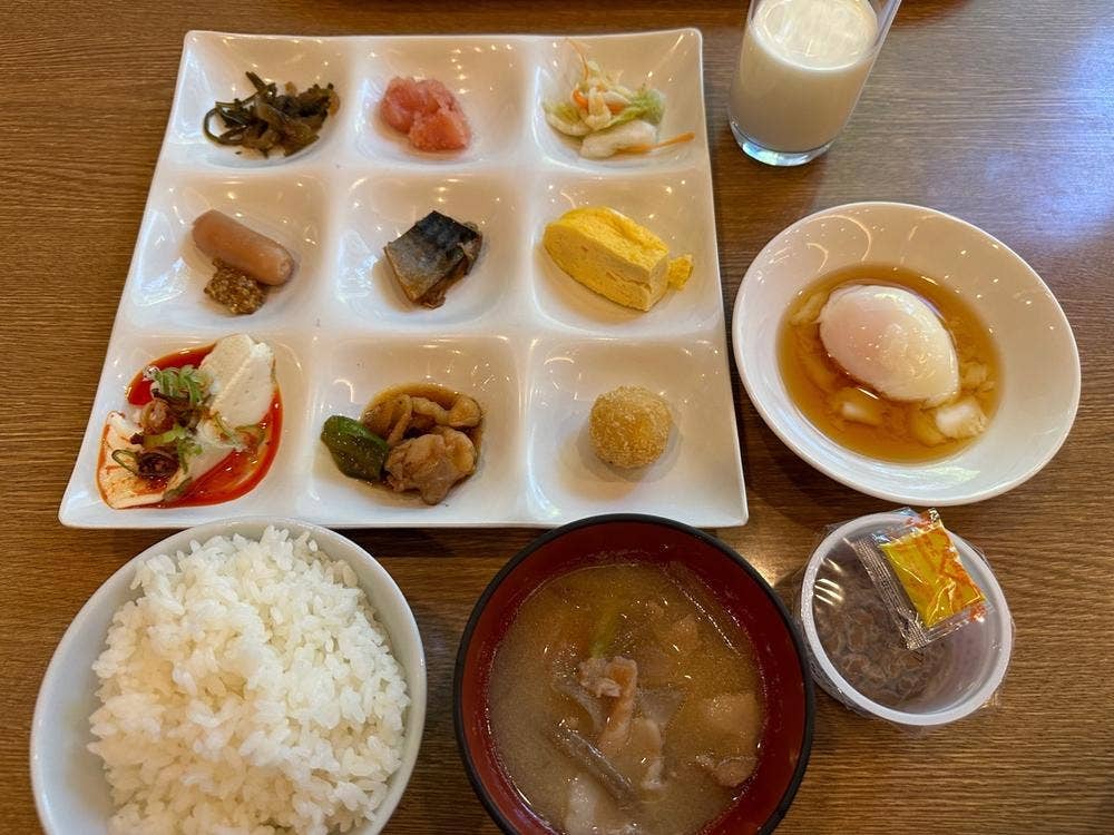 ホロホロ山荘