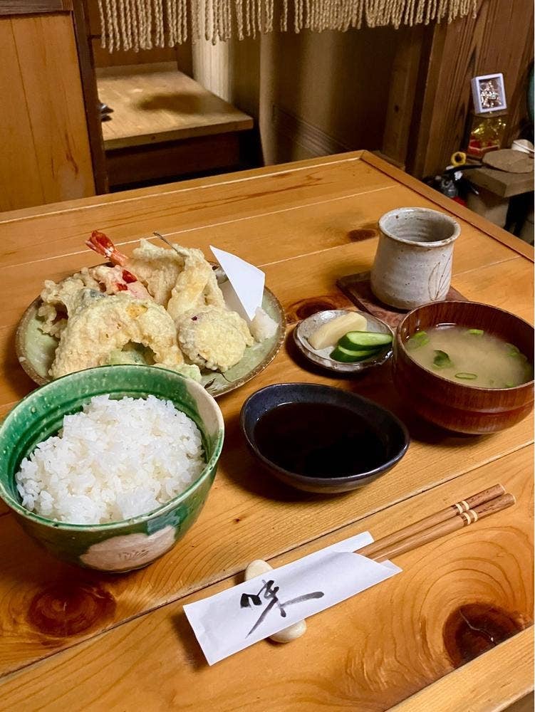 鈴蘭小屋