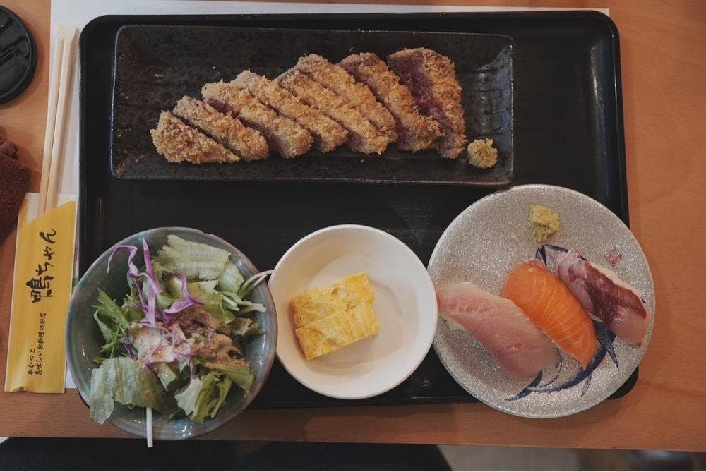 牛かつと美味しいお料理のお店 鴨ちゃん