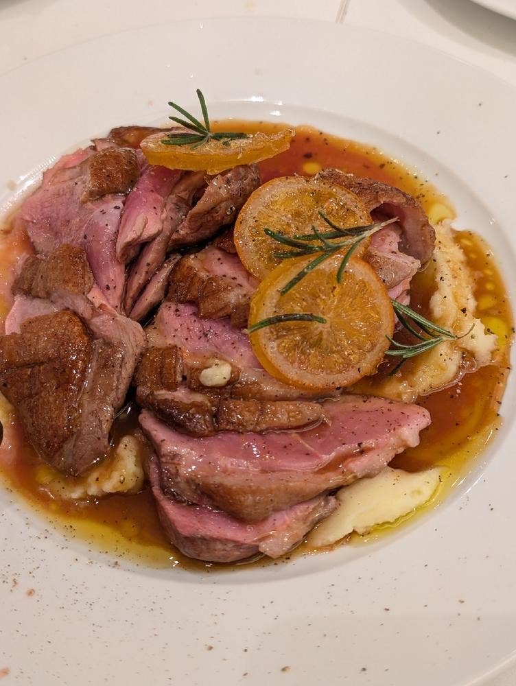 トラットリア・アルポンテ