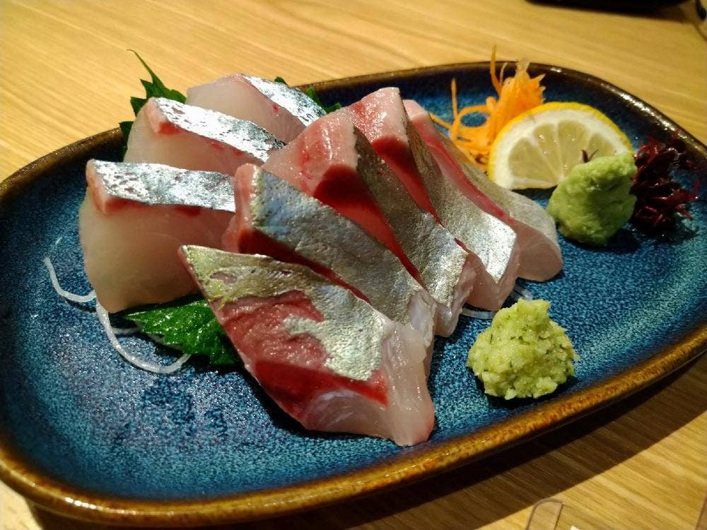 活々水産