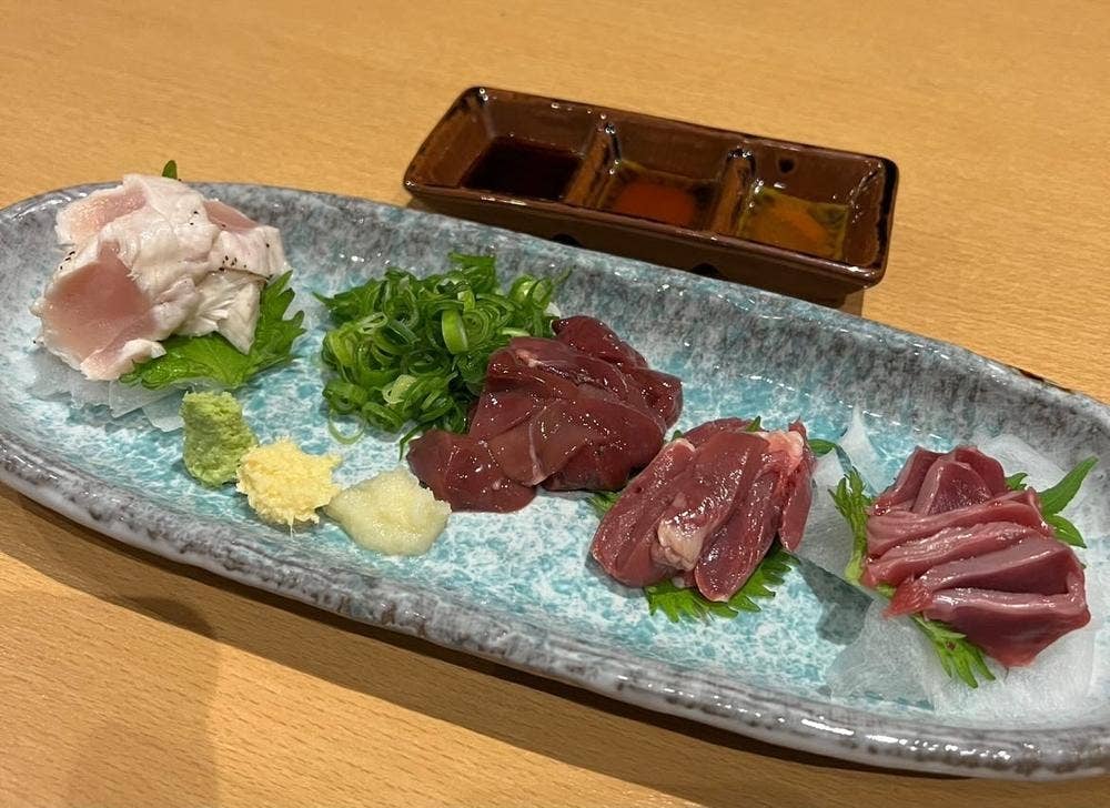炭火焼きおやとり