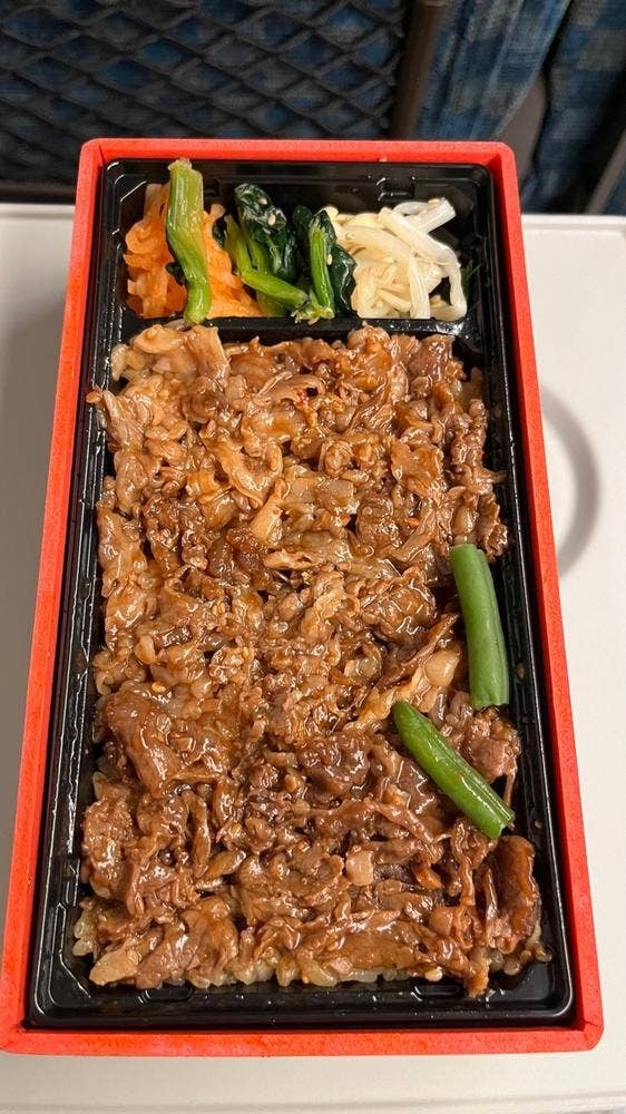 お弁当の南洋軒