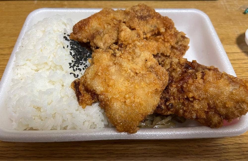 唐揚げ専門 さくら商店