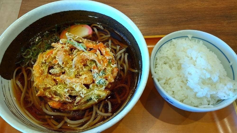 レストラン くるりんく ノンキーランドひがしもこと