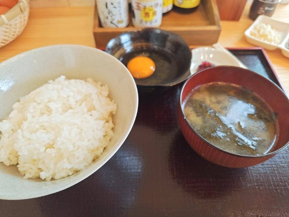 たまごや