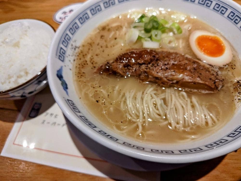 ラーメン ゆれる