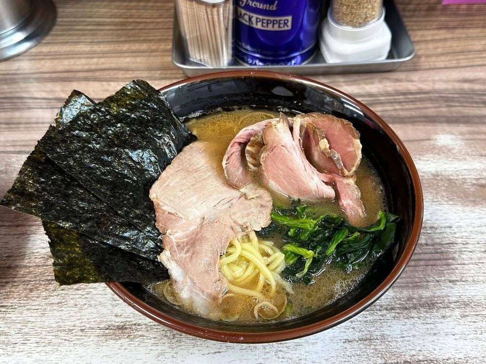 横浜ラーメン 武蔵家 富士見店