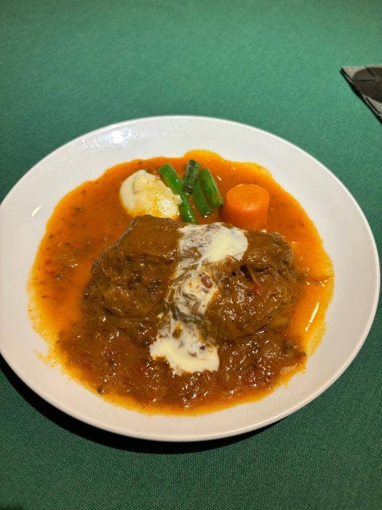 ロシヤ料理 ラルース