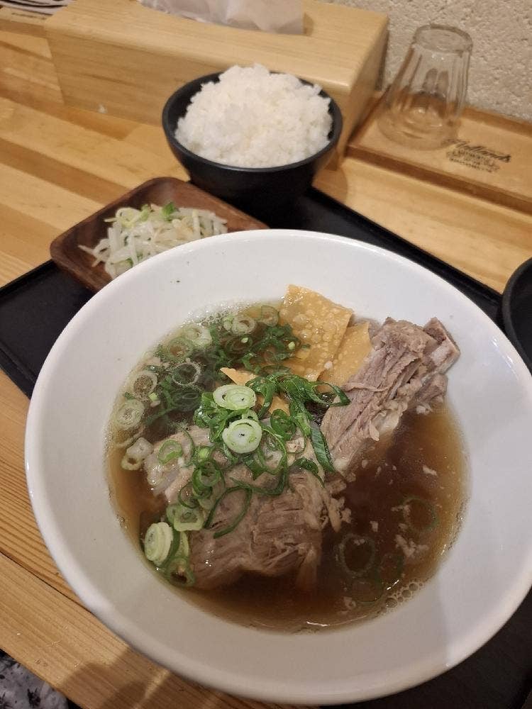 ラーメン酒場 晴江戸