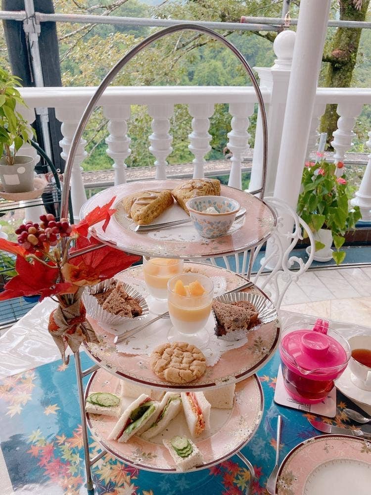 ローズタウンティーガーデン