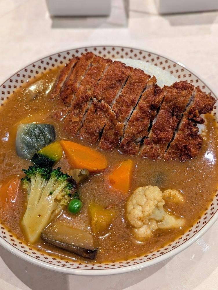 モンスナック 新宿野村ビル店