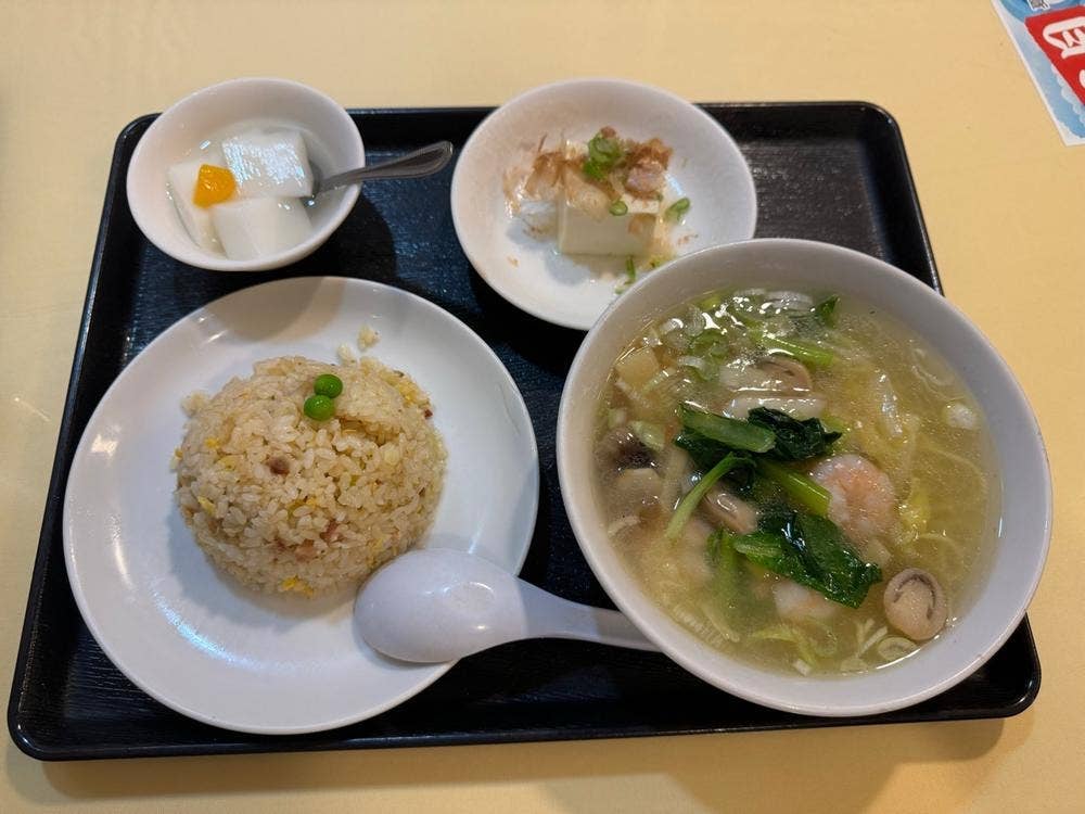 萬新菜館 関内店
