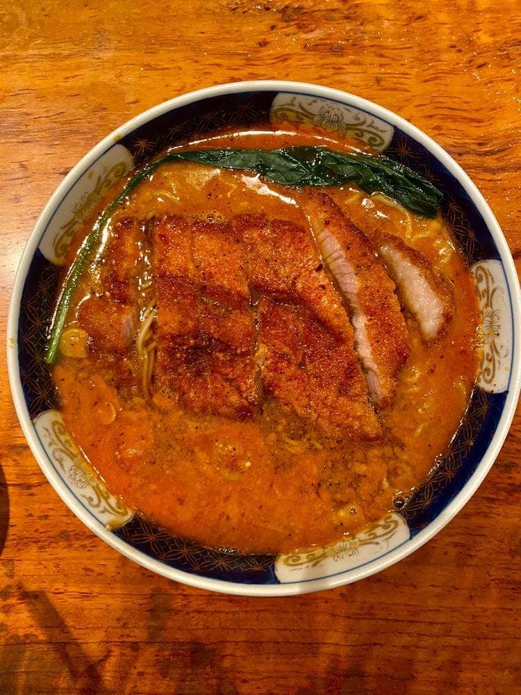 支那麺 はしご 本店