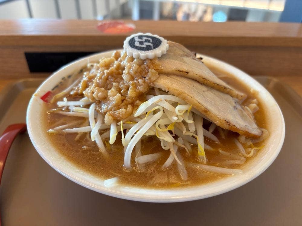 フジヤマ55 ミュープラット神宮前店