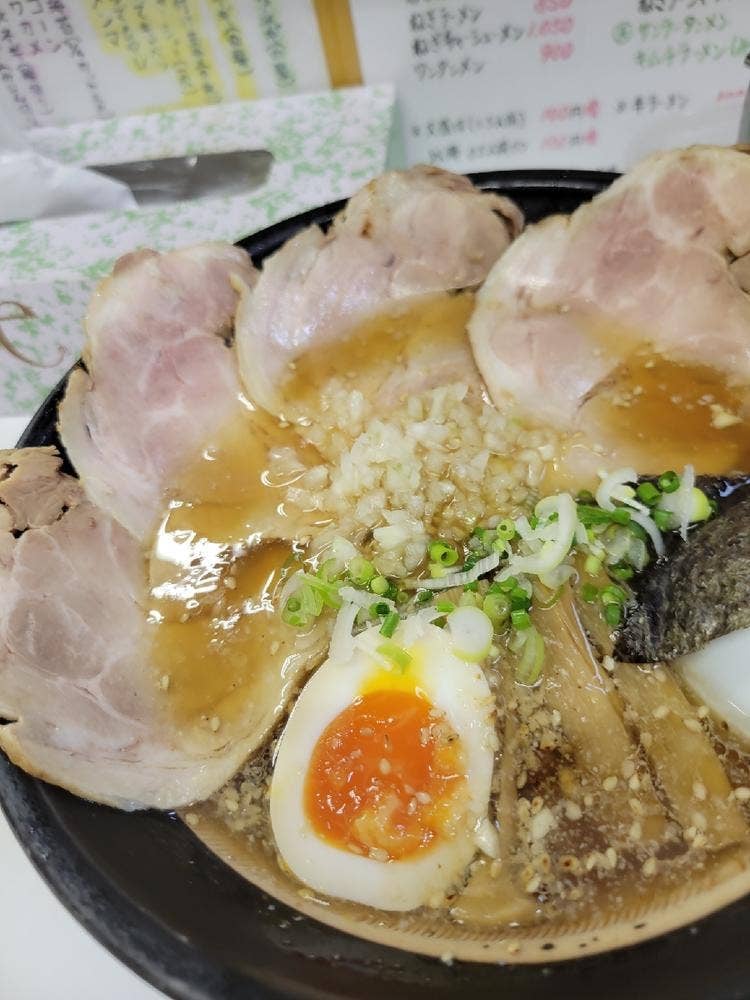 天芯らーめん 弥栄店