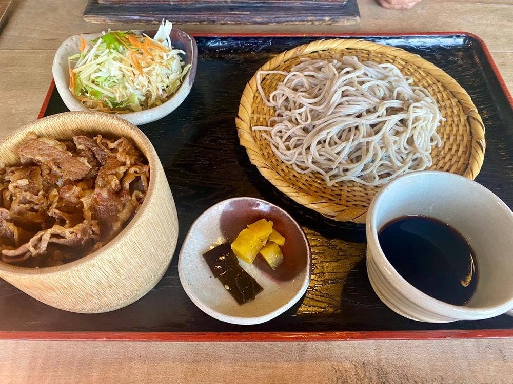 草ぶき麺工房