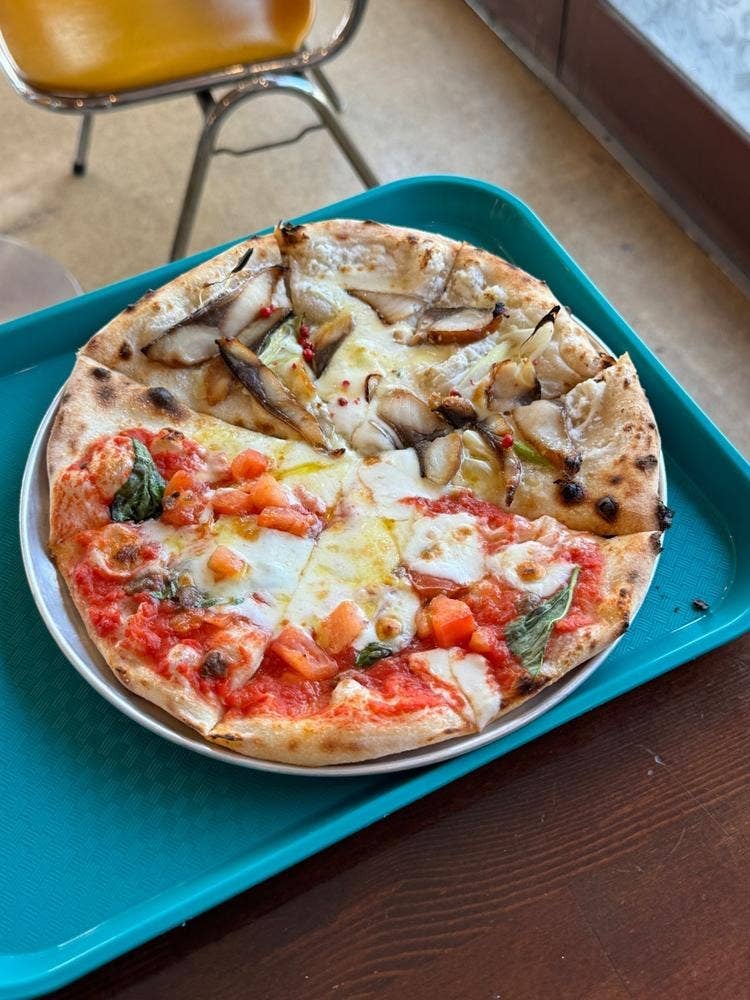 真鶴ピザ食堂 KENNY