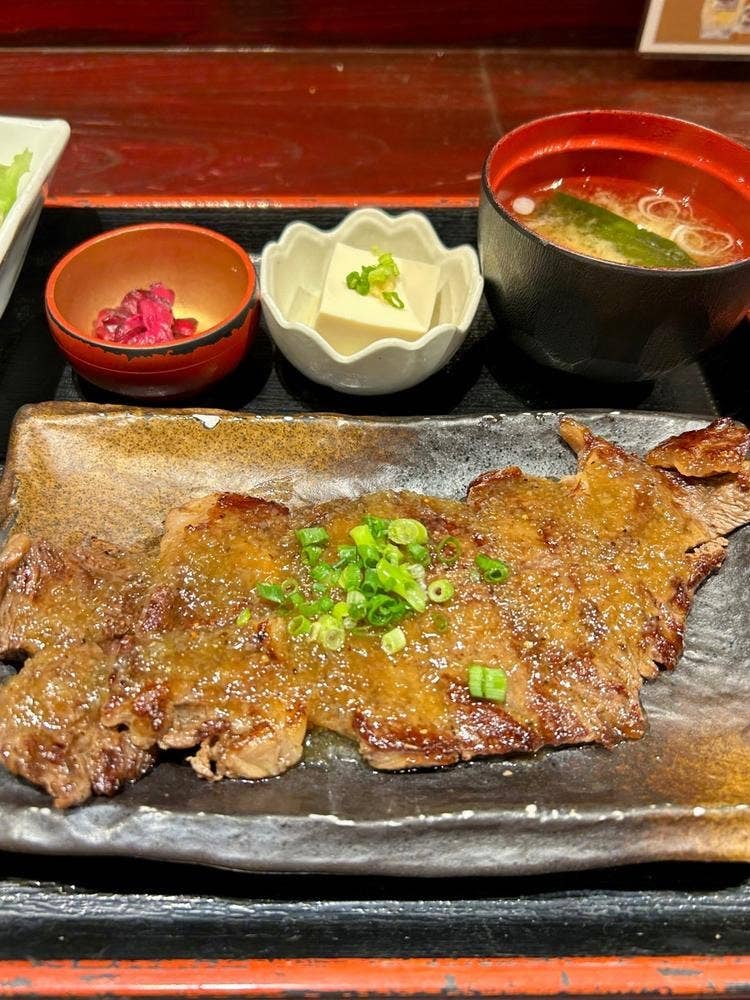 肉系居酒屋 肉十八番屋 赤坂店