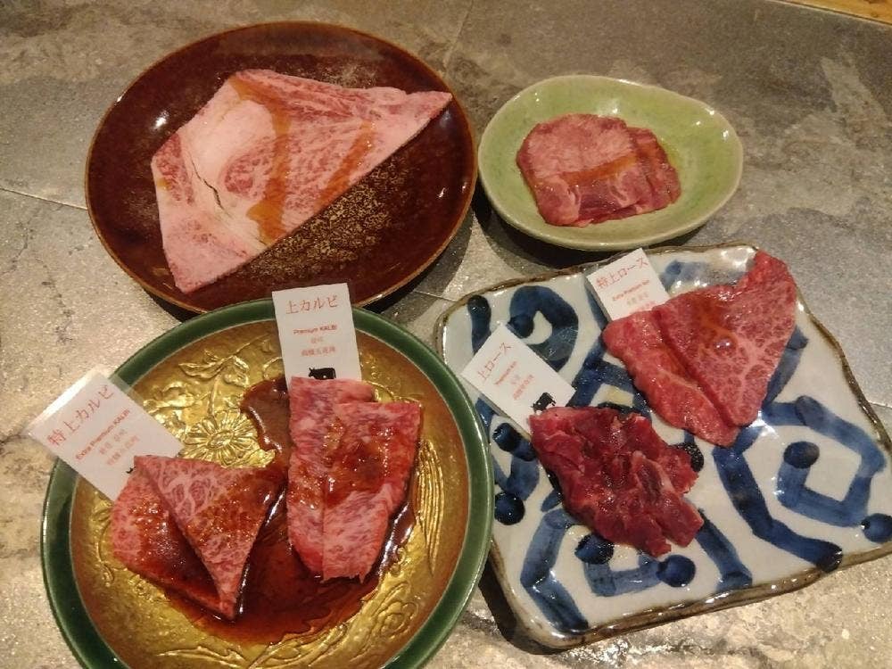 なんば黒毛和牛焼肉霞 KASUMI