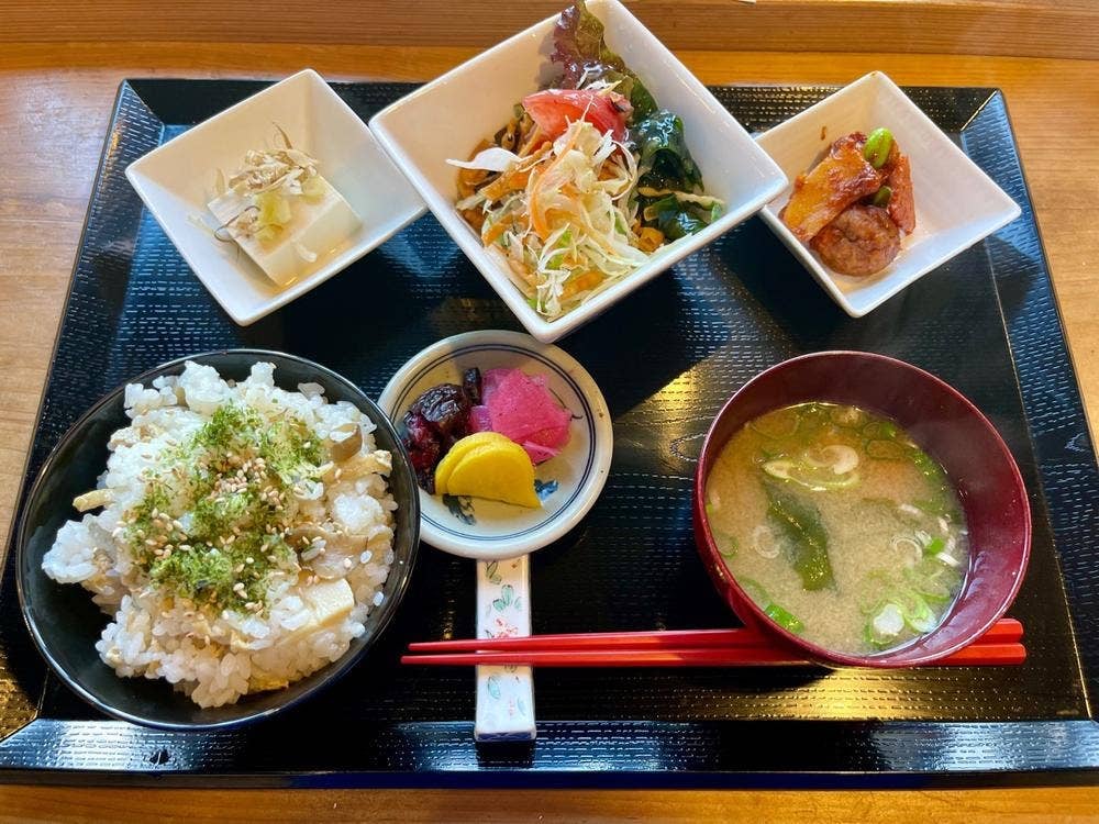 お食事処 番所