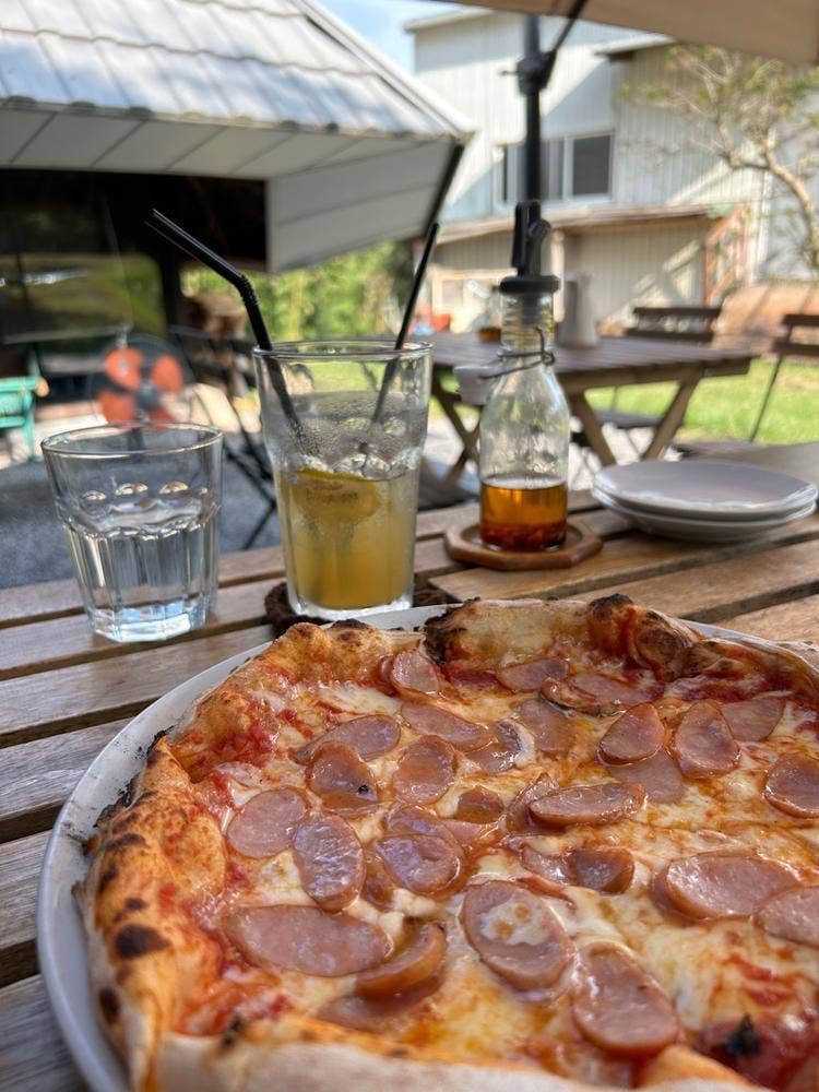 pizza&cafe まる。