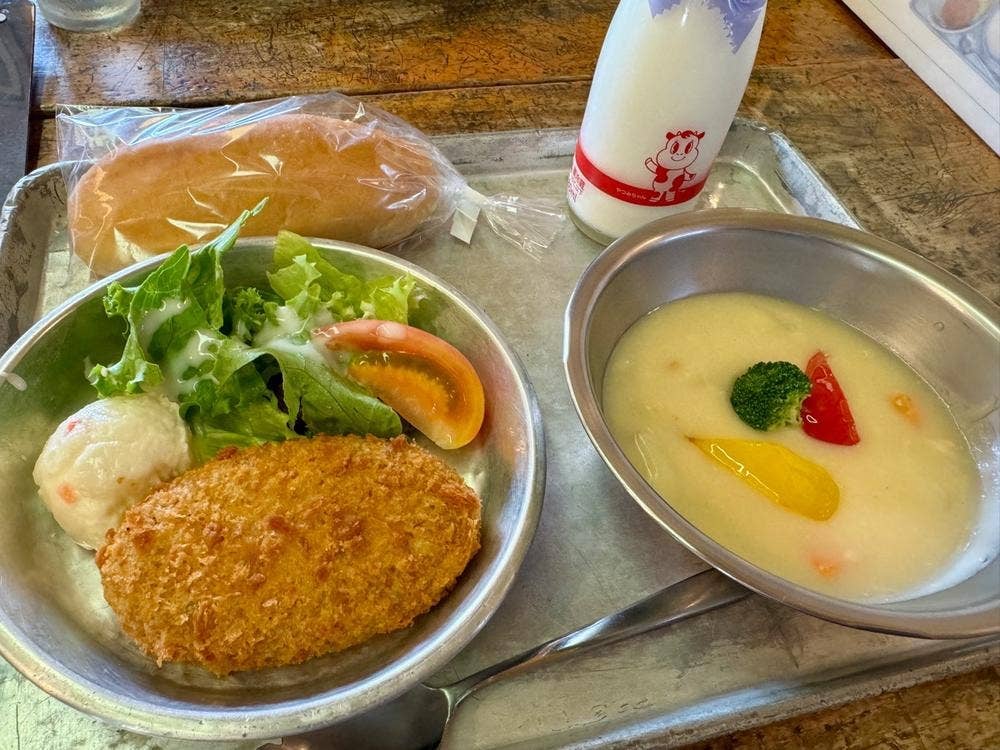 おいしい学校の給食