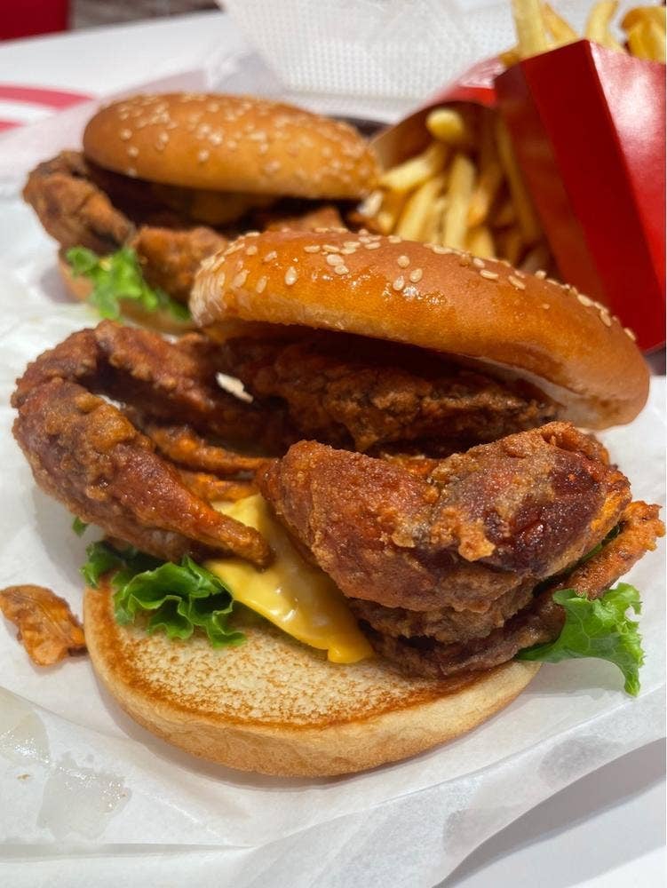 ドムドムハンバーガー イオンスタイル赤羽店