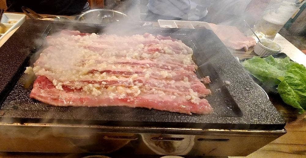 立川焼肉屋台 ミートパンチ