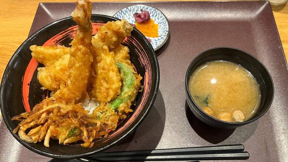 天ぷら 天寅 新風館