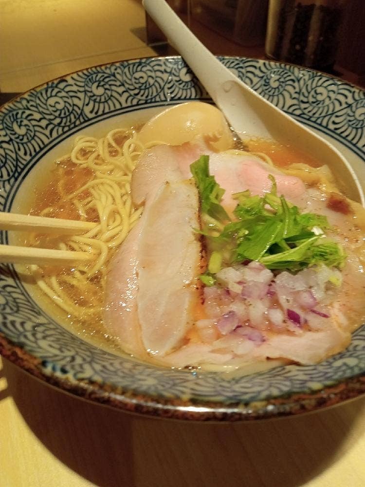 地鶏と蟹 中華そば 冠
