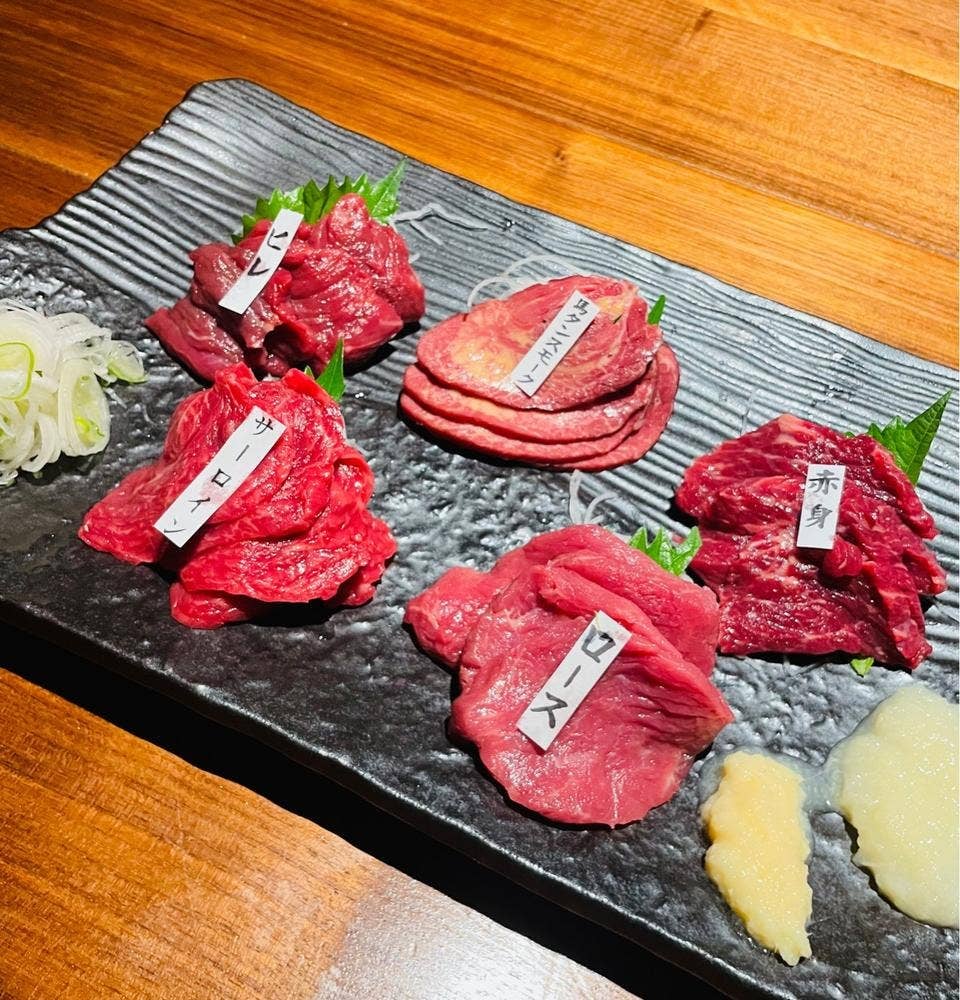 博多串焼き 馬肉料理 一九