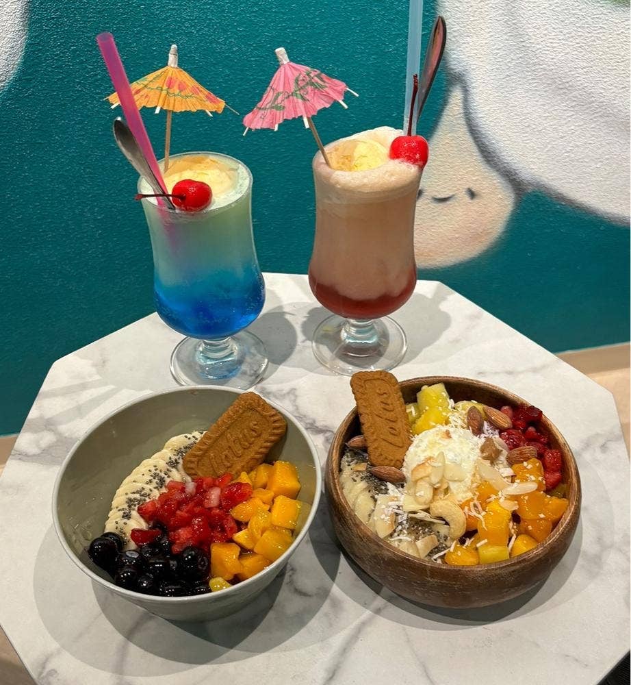 CAFE MOGU MOGU