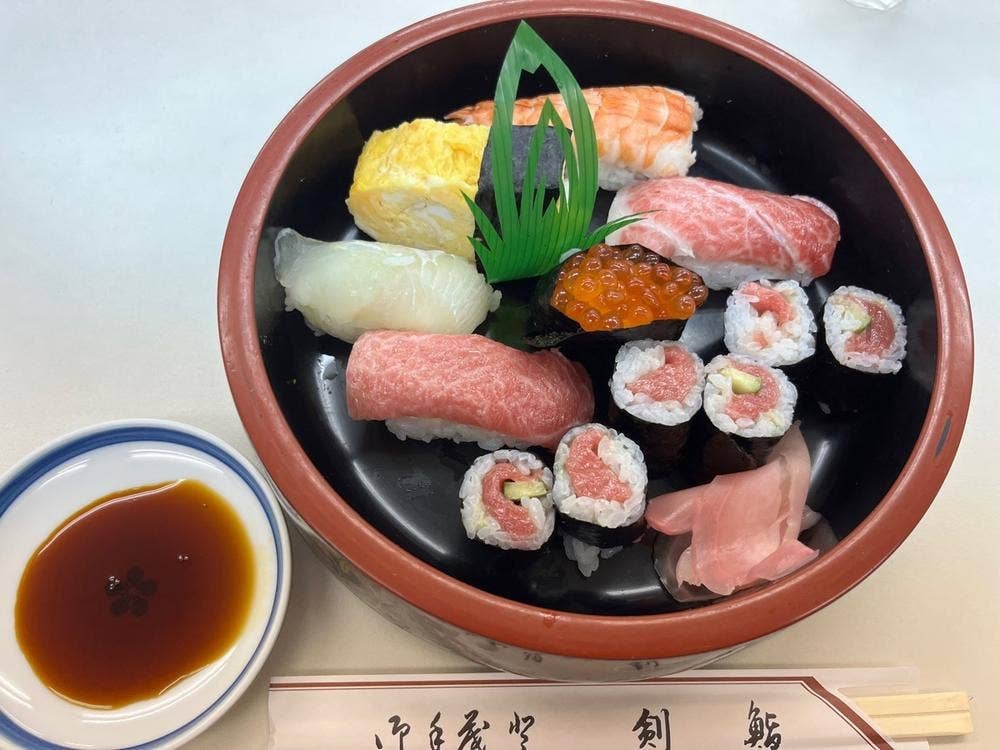 剣鮨