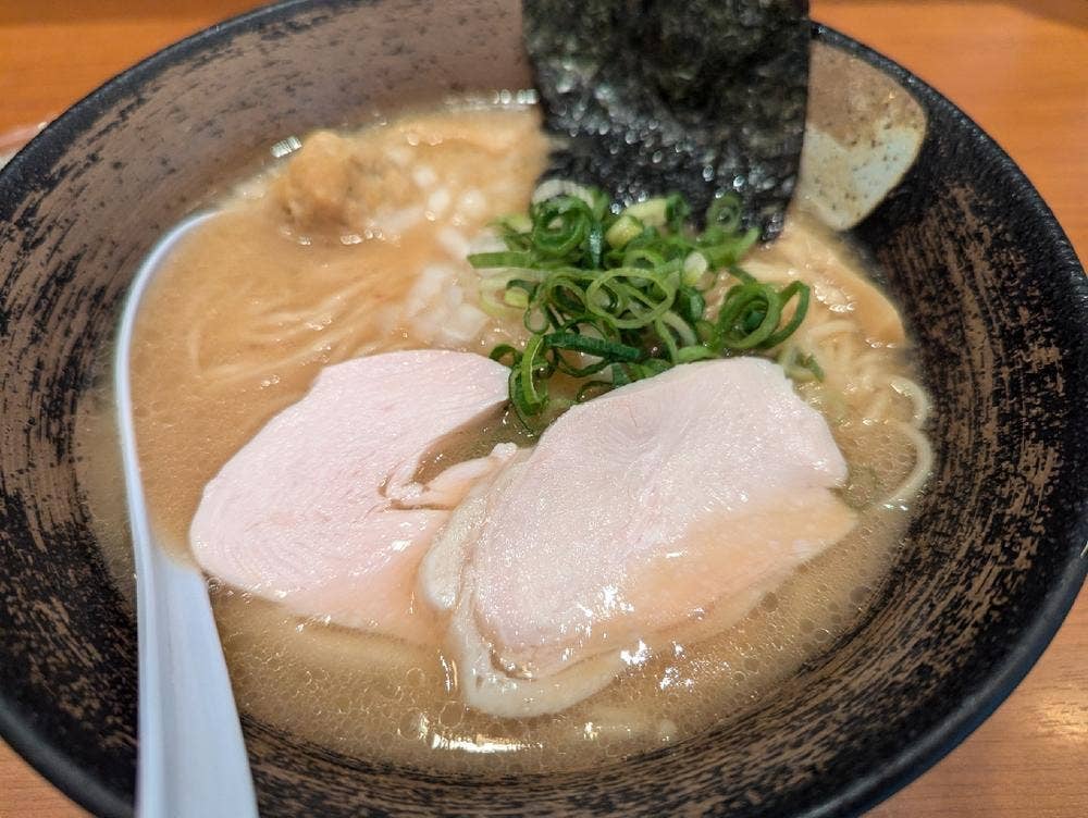 濃厚鶏そば 麺屋武一 汐留店