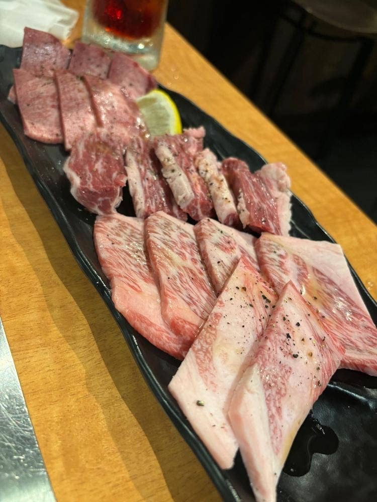 焼肉とホルモン KUNIO 920