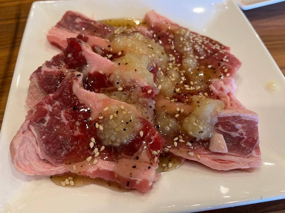 国産牛手切り焼肉 ミート・ミート