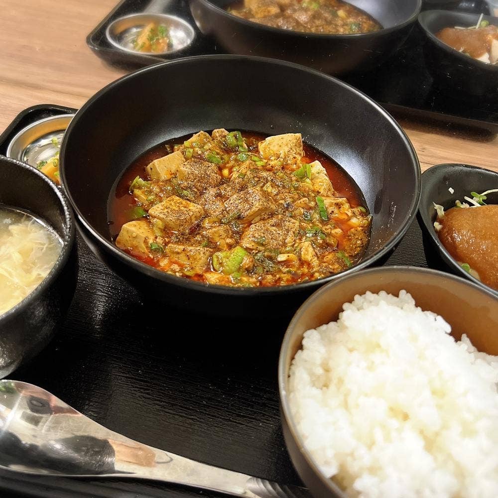 中華食堂 山三亭
