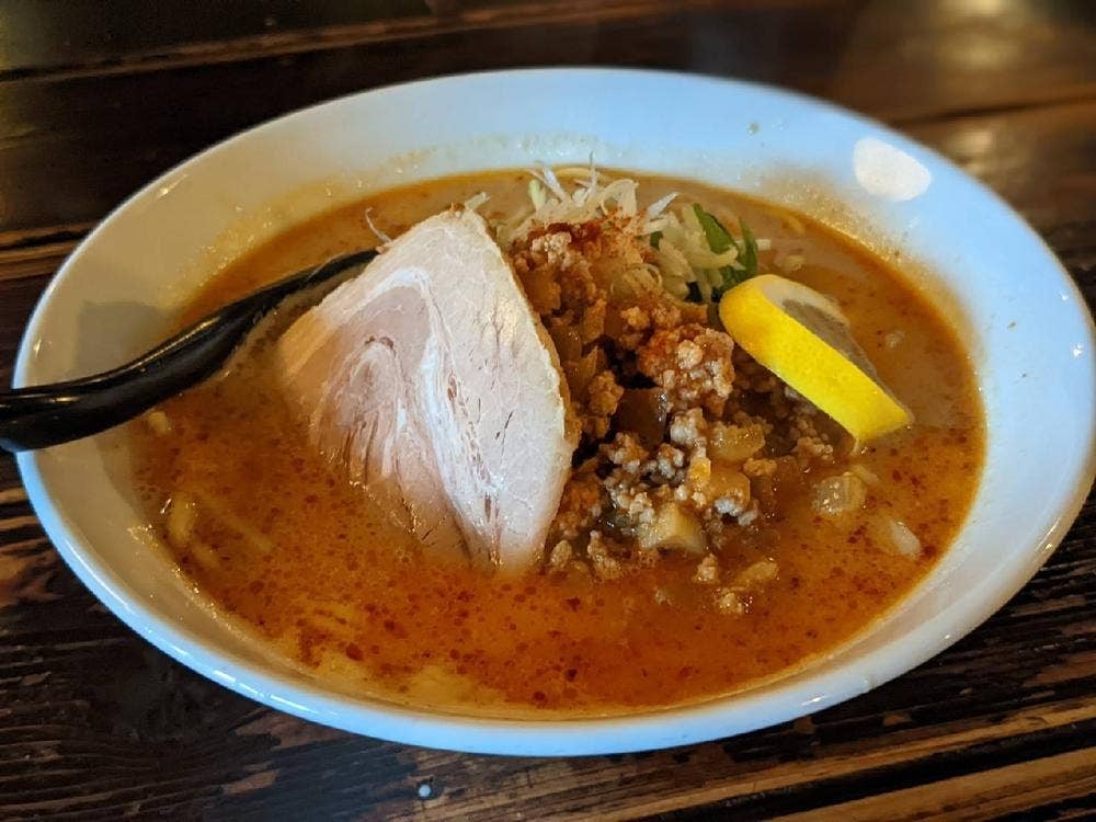ら麺はちに
