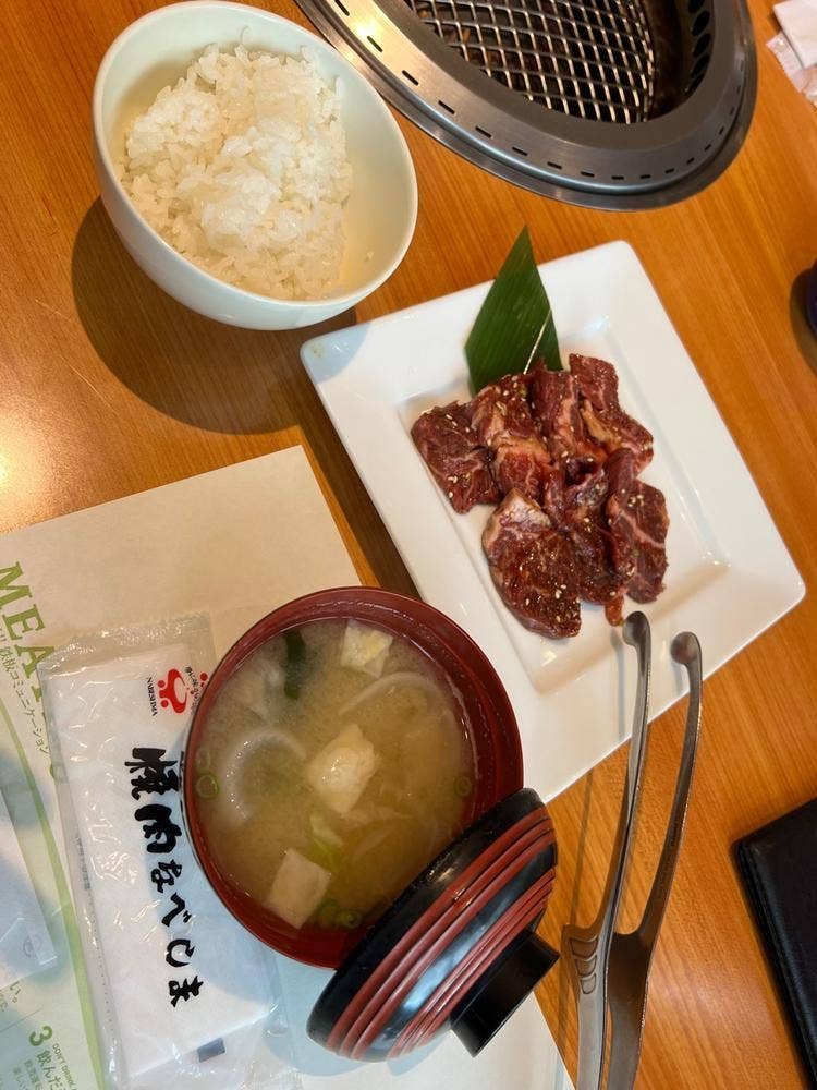 焼肉なべしま わさだ店