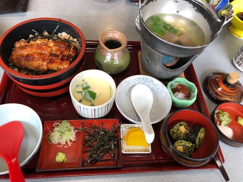 味栄