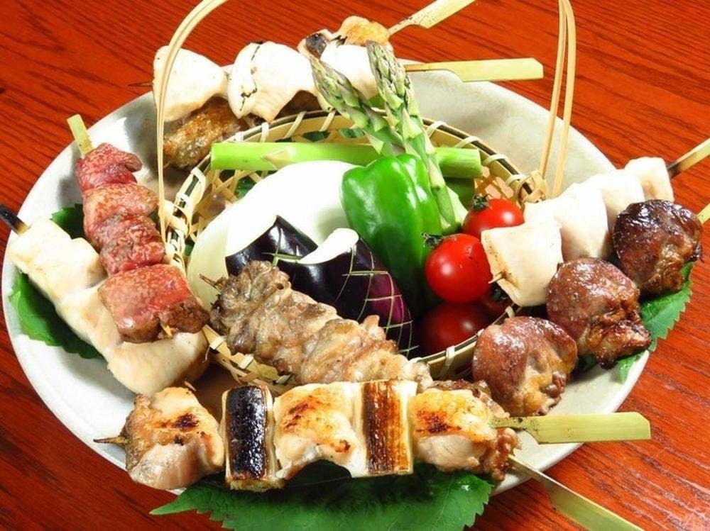 焼鳥と海鮮 焼き屋 いで。