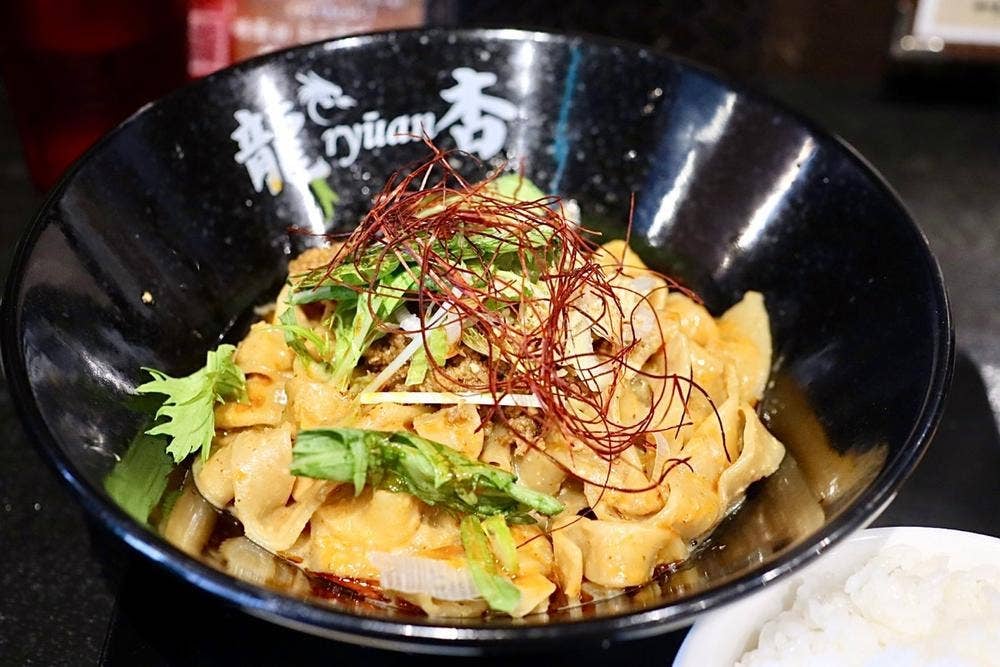 濃厚泡担々麺 龍杏