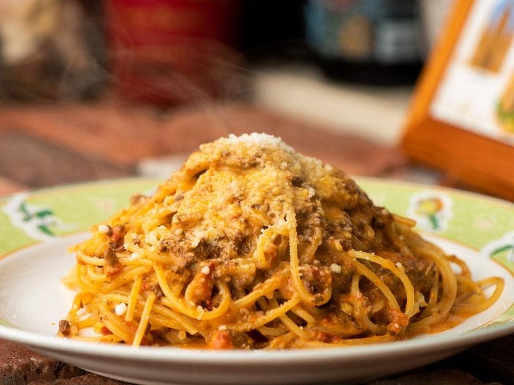 トラットリア テアトロ