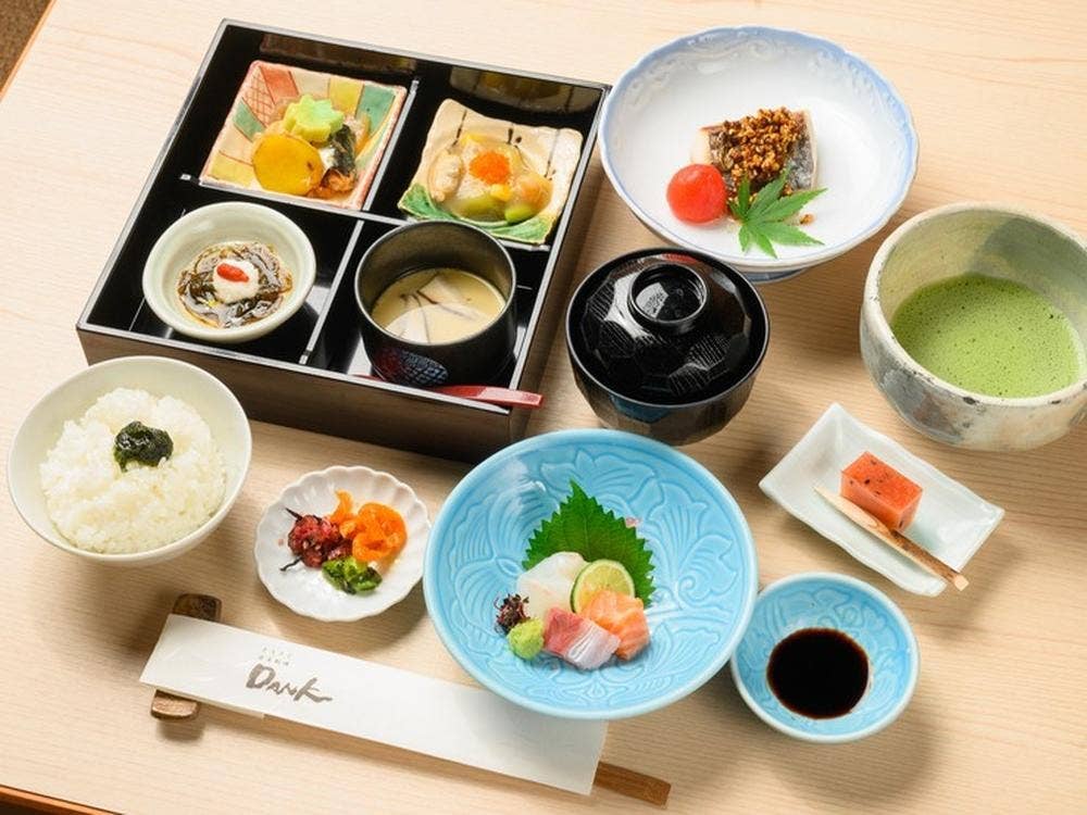 そうさく日本料理 DANK