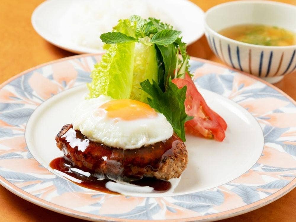 アシスト 阪急三国駅前店