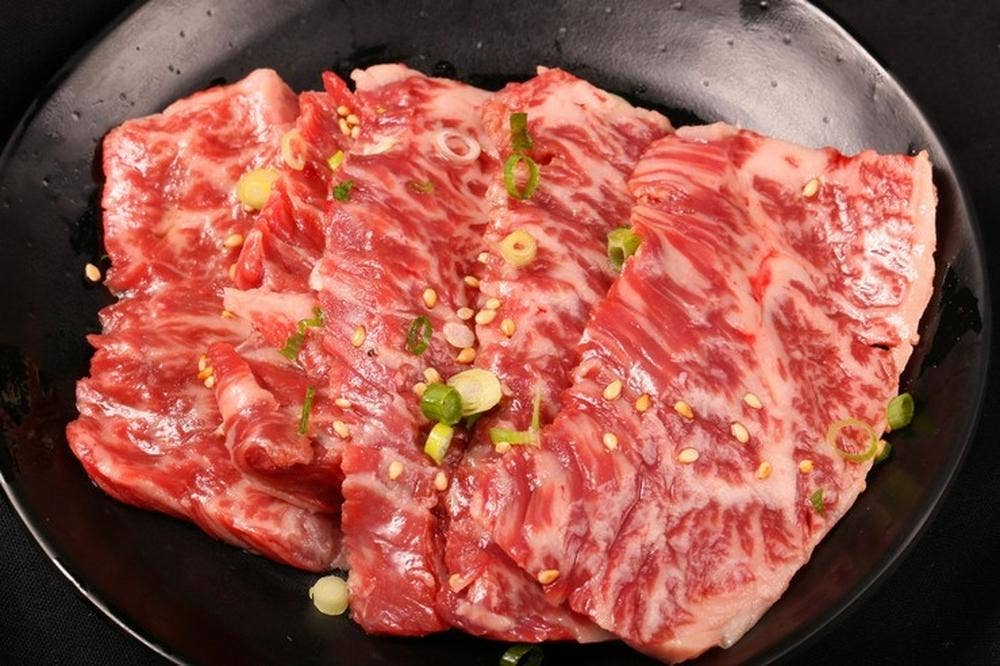 炭火焼肉 金龍